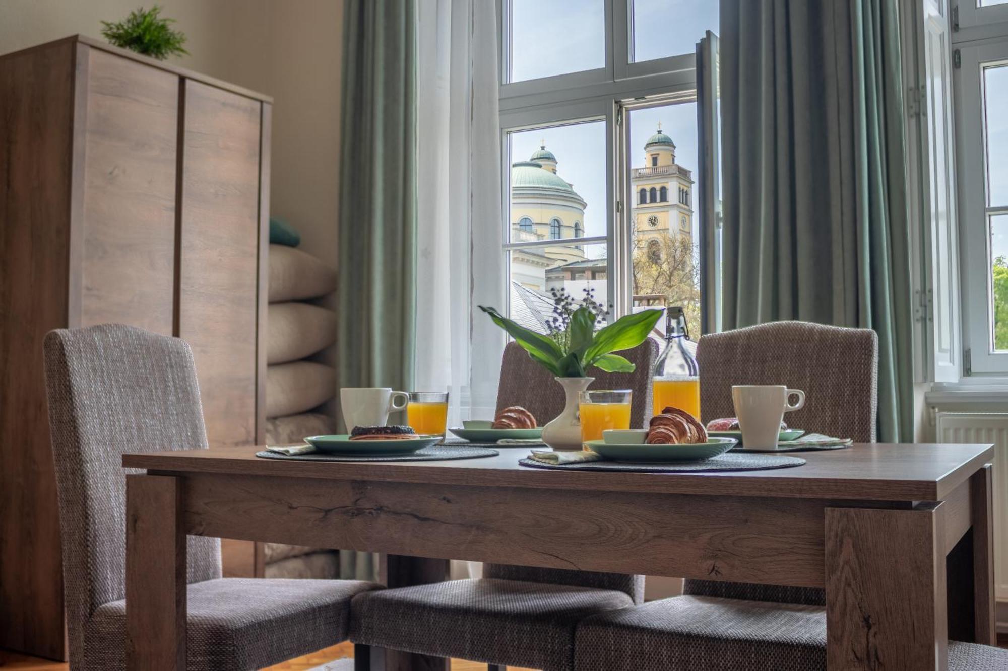 Suzy Apartman Eger Exterior foto